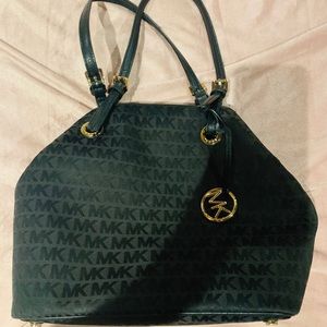 Purse MK $15